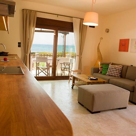 Horizonte Seafront Suites 基萨莫斯 外观 照片